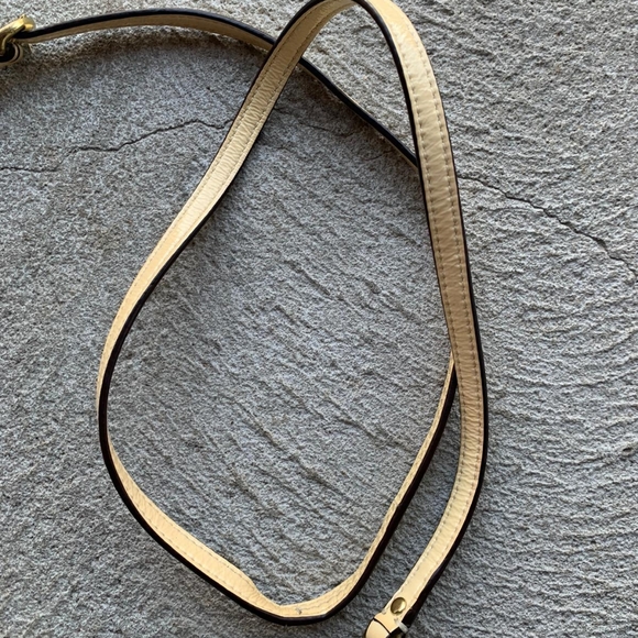 Coach - Small Purse - Gold - Picture 6 of 8